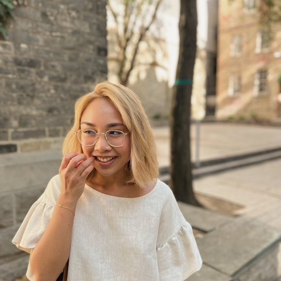 Meet your Posher, Fides - Picture 1 of 1